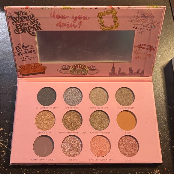 FRIENDS Eyeshadow Palette - Picture 2 of 7